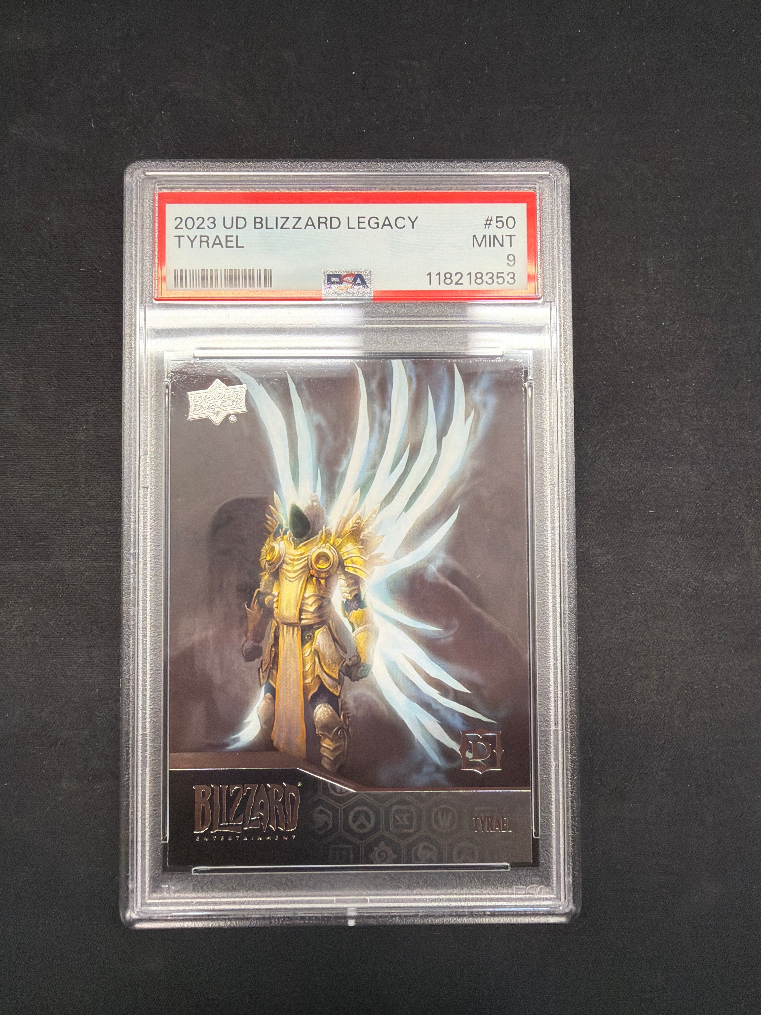 2023 Pokémon SWSH BSP Pikachu V CRZ Coll-Pikachu Vmax PSA Mint 9